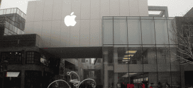 Apple targeted by hackers who attacked Facebook last week