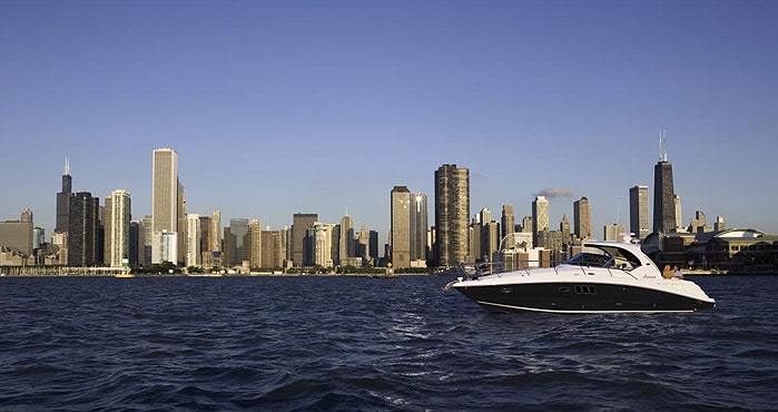 Chicago yacht charter
