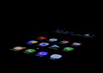 Alert: Android SpyLoan apps deceive users with high-interest loans. ESET uncovers surge, urges caution in financial app usage.