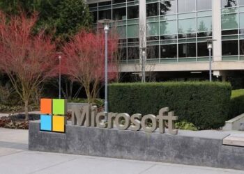 Microsoft confirms ongoing cybersecurity breach by Russian cyber spies, Midnight Blizzard. Details on the impact and industry reactions.