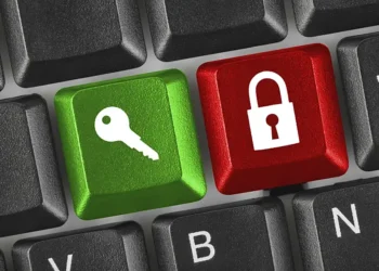 A photo of xdbg32 and process hacker being used to reverse Teslacrypt